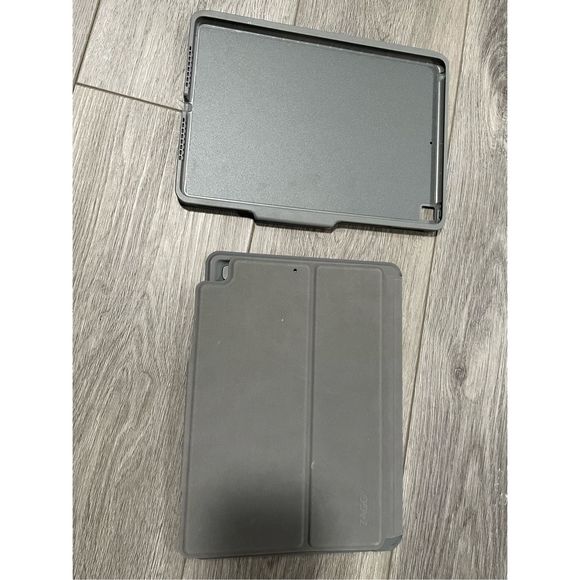 Zagg Pro Keys For iPad 10.2" (9th, 8th and 7th Gen) w Detachable Keyboard & Case - Picture 5 of 8